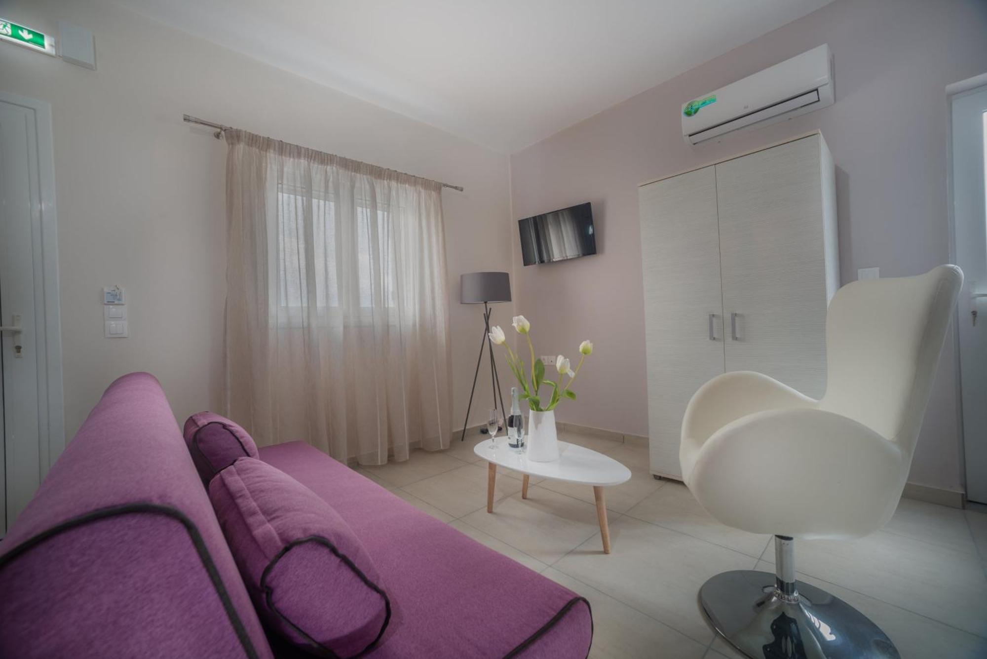 Tesys Studios And Apartments Laganas Bagian luar foto